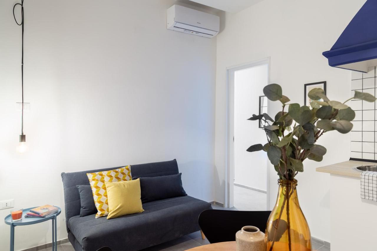 Stylish Loft In The City Center Триест Экстерьер фото
