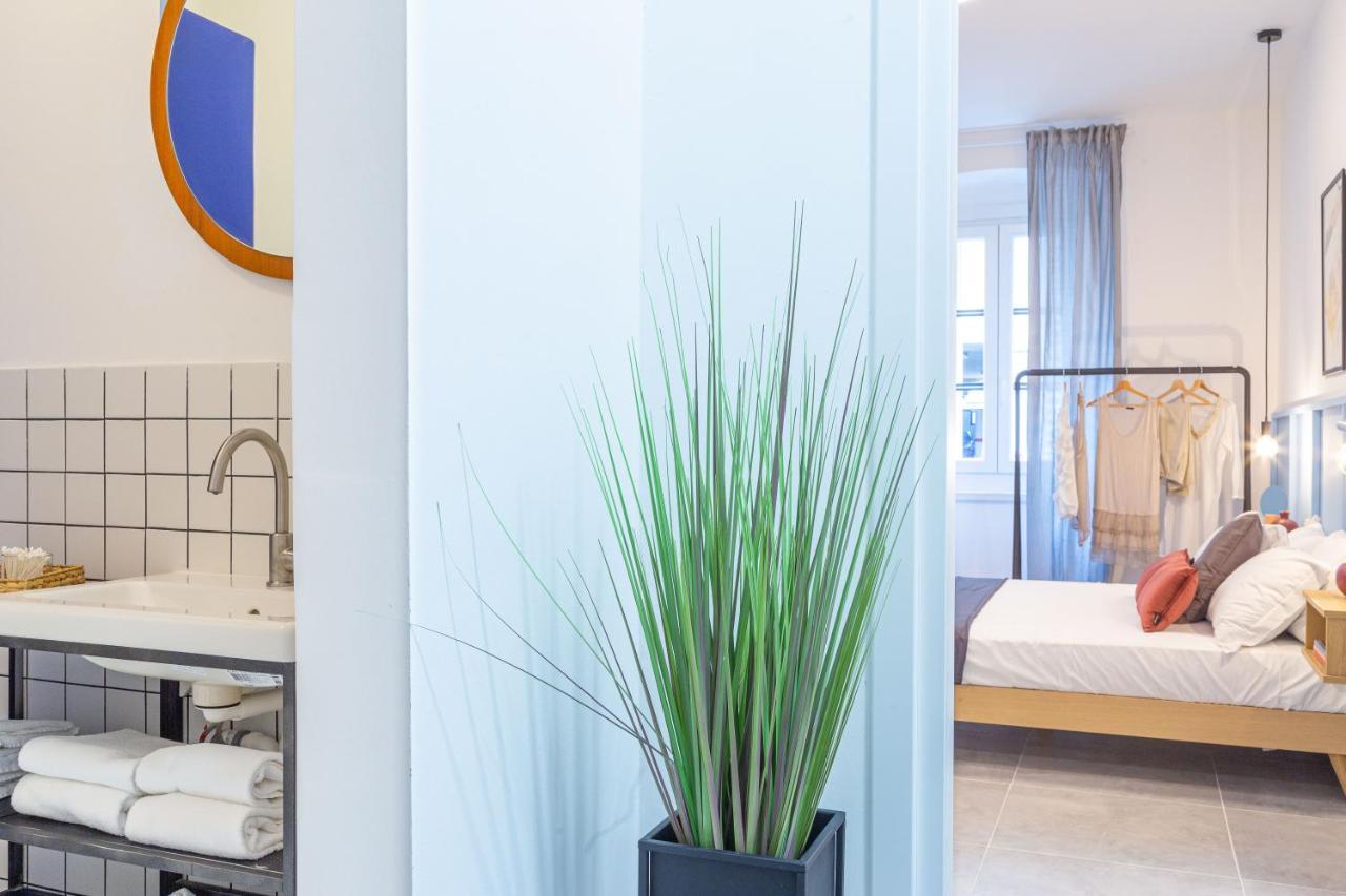 Stylish Loft In The City Center Триест Экстерьер фото